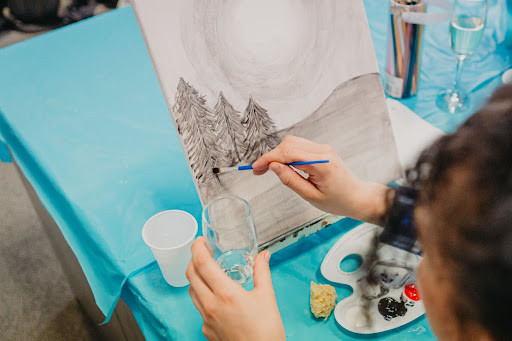 Art classes for adults